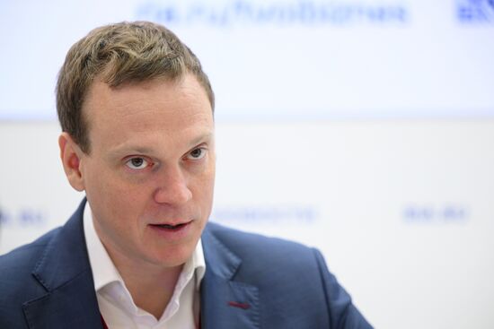 ПМЭФ-2025. Стенд РИА Новости и студия радио Sputnik