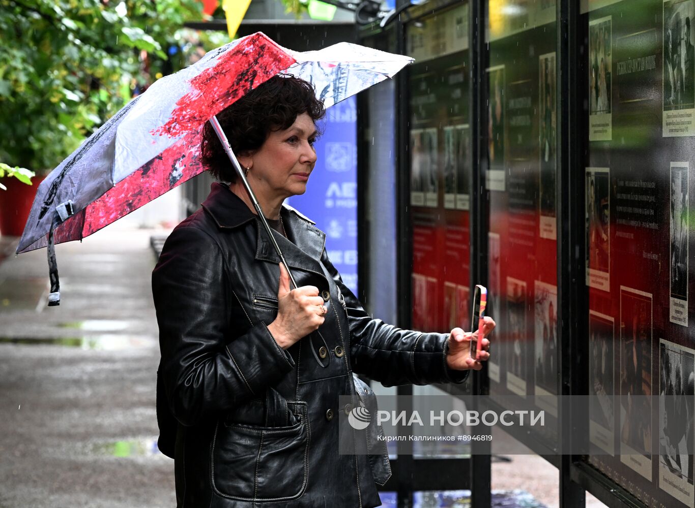 Открытие выставки "И это всё о нём" к 90-летию Ю.М. Соломина