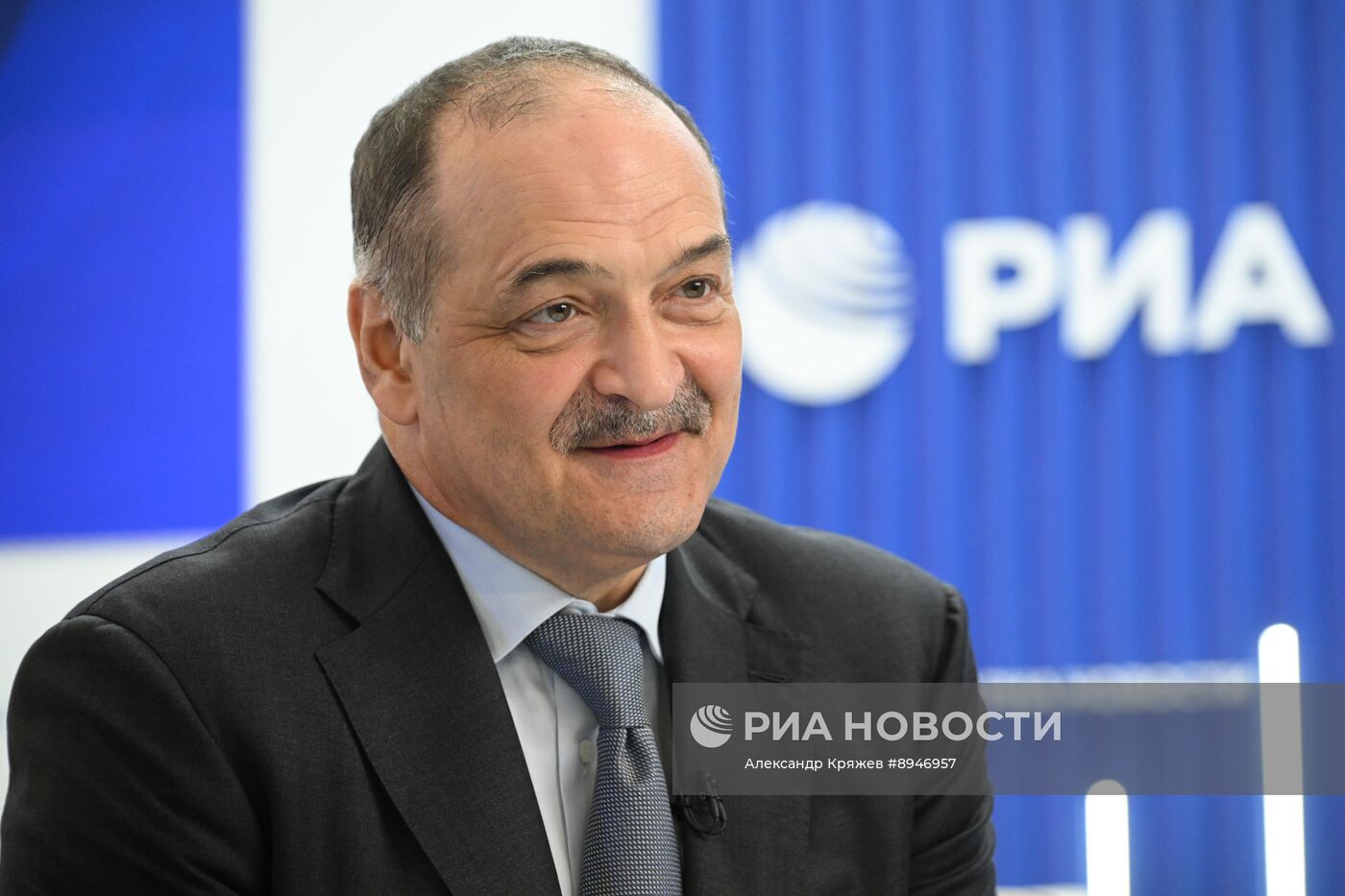 ПМЭФ-2025. Стенд РИА Новости и студия радио Sputnik