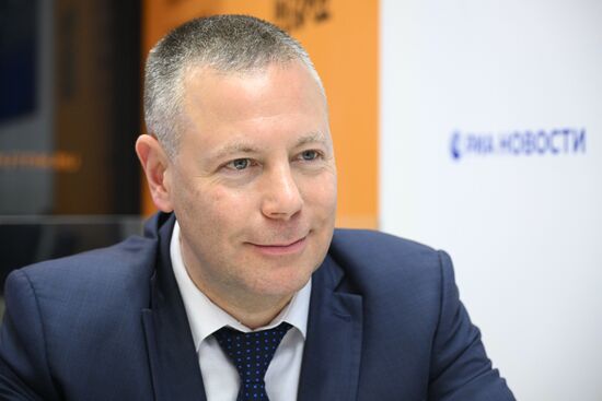 ПМЭФ-2025. Стенд РИА Новости и студия радио Sputnik