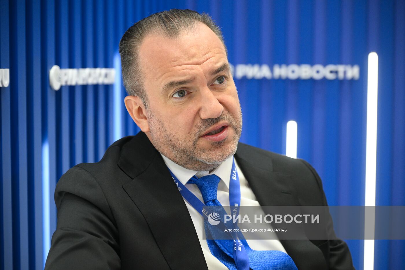 ПМЭФ-2025. Стенд РИА Новости и студия радио Sputnik