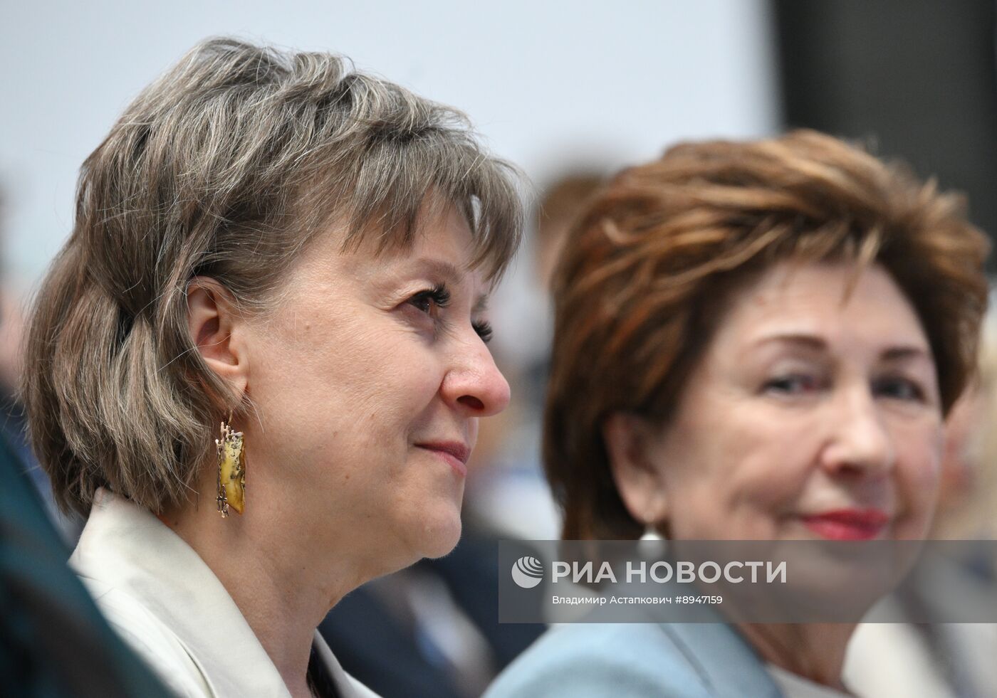 ПМЭФ-2025. Торжественная церемония открытия выставки и гала-показ "На крыльях"