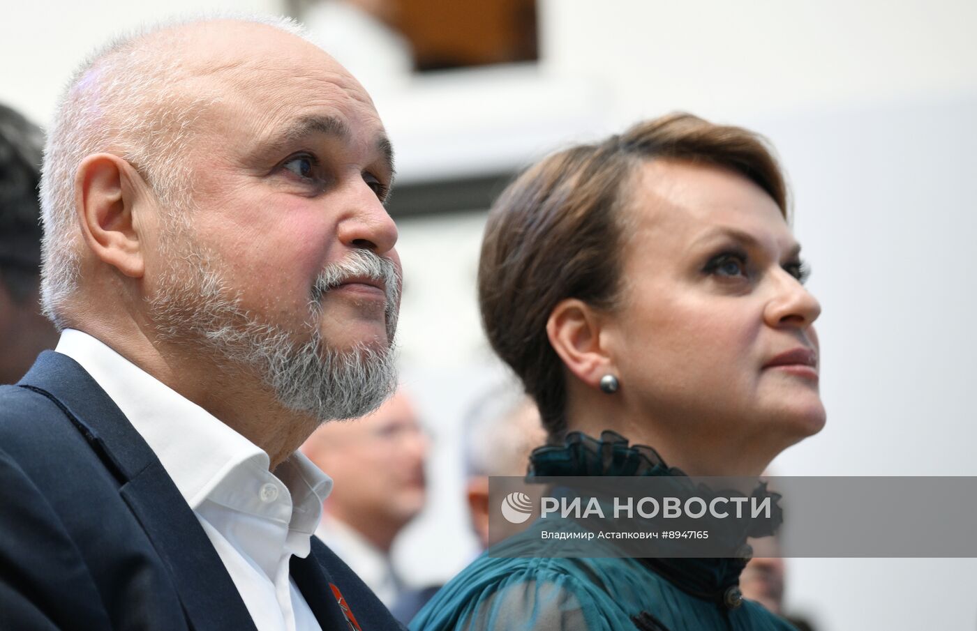 ПМЭФ-2025. Торжественная церемония открытия выставки и гала-показ "На крыльях"