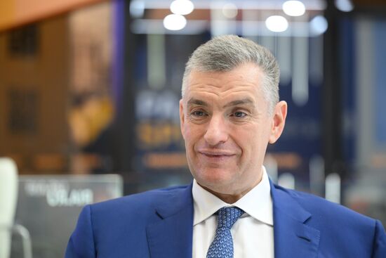 ПМЭФ-2025. Стенд РИА Новости и студия радио Sputnik