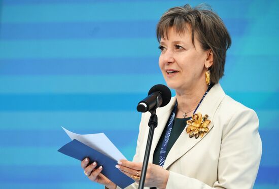 ПМЭФ-2025. Торжественная церемония открытия выставки и гала-показ "На крыльях"