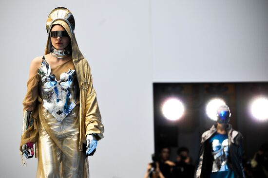 ПМЭФ-2025. Торжественная церемония открытия выставки и гала-показ "На крыльях"