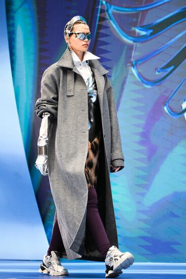 ПМЭФ-2025. Торжественная церемония открытия выставки и гала-показ "На крыльях"