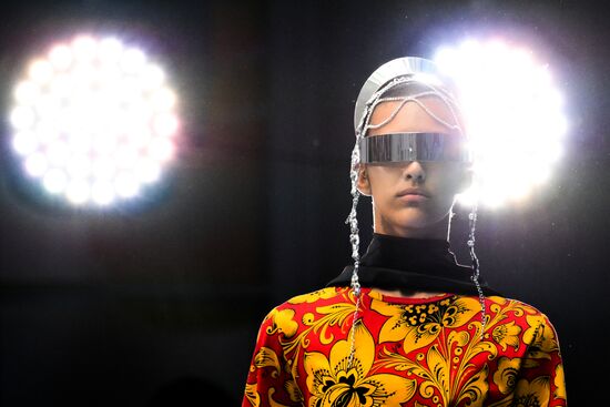 ПМЭФ-2025. Торжественная церемония открытия выставки и гала-показ "На крыльях"