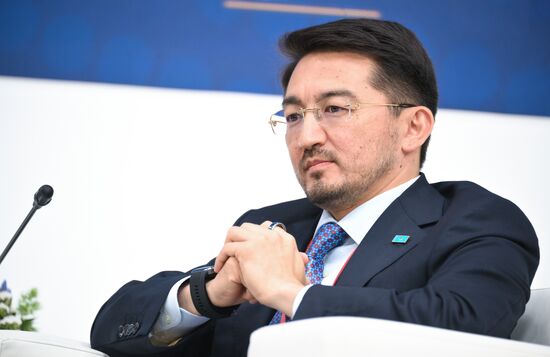 ПМЭФ-2025. Искусственный интеллект: от обсуждения к внедрению