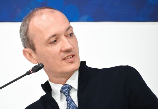 ПМЭФ-2025. Искусственный интеллект: от обсуждения к внедрению