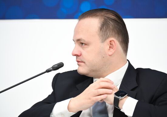 ПМЭФ-2025. Искусственный интеллект: от обсуждения к внедрению