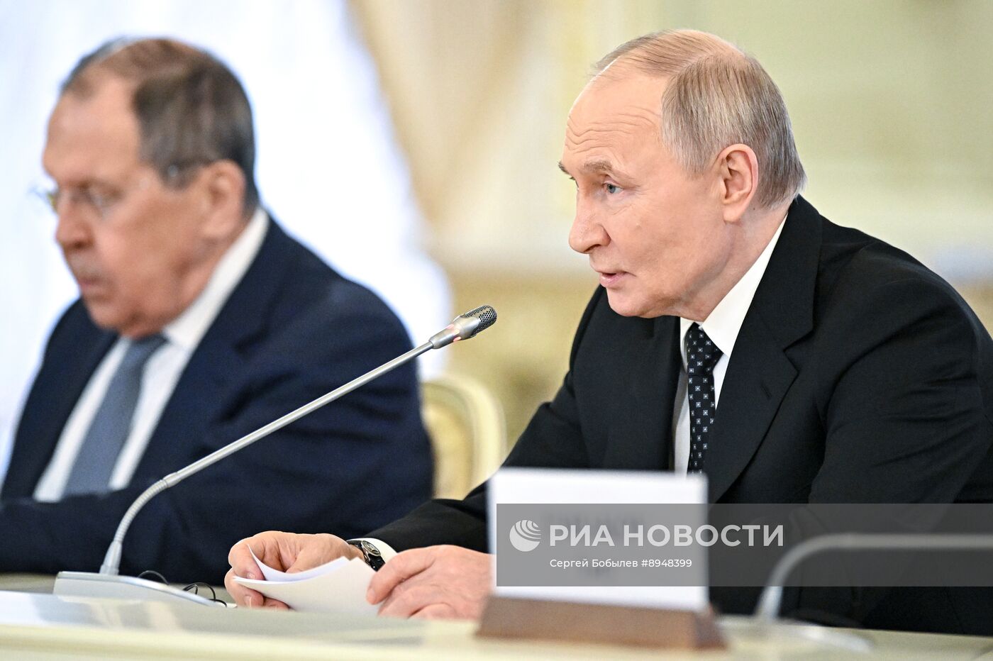 Президент Владимир Путин встретился с вице-президентом ЮАР Полом Машатиле