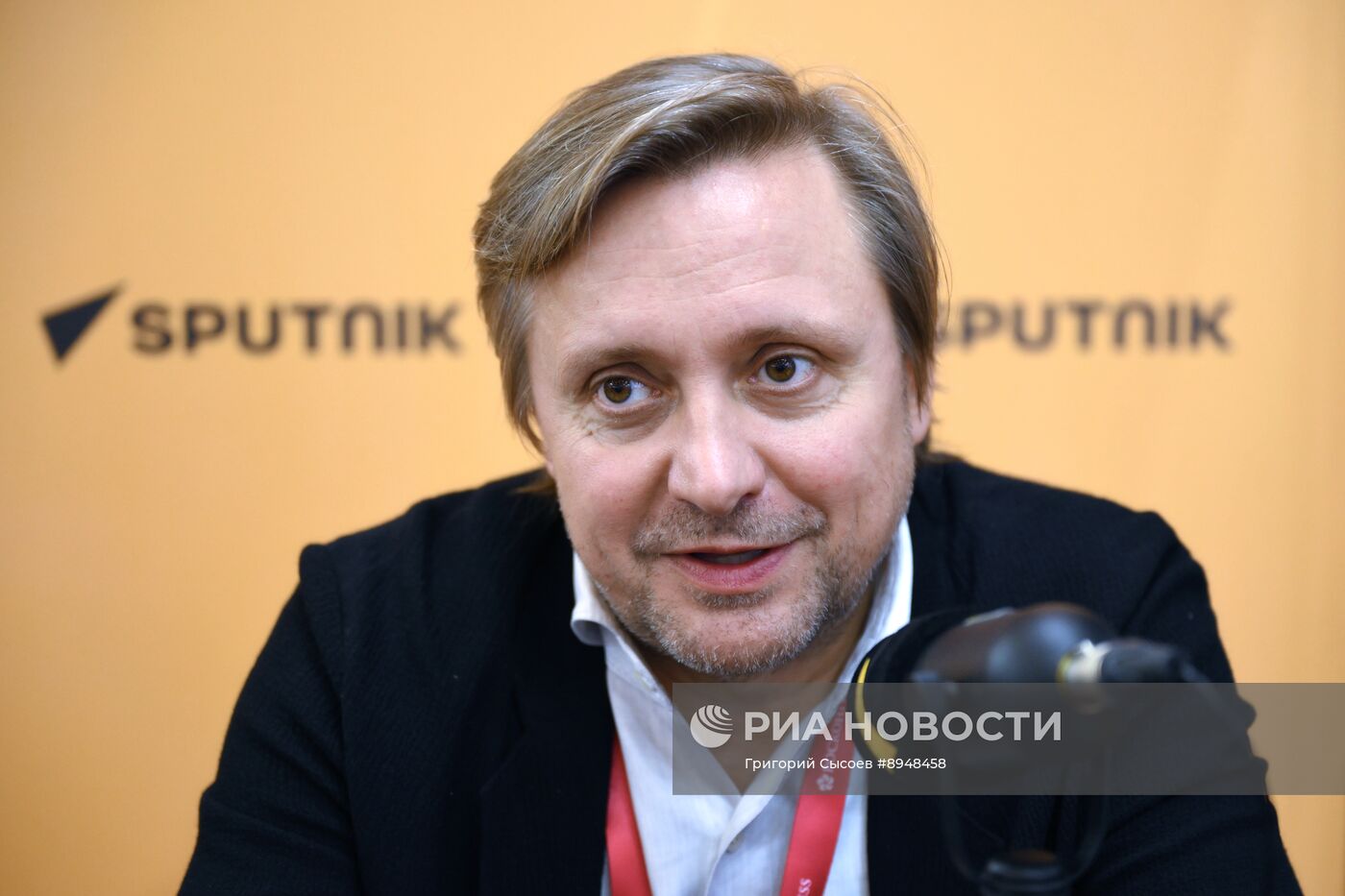 ПМЭФ-2025. Стенд РИА Новости и студия радио Sputnik