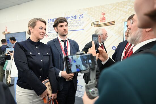 ПМЭФ-2025. Формирование справедливого и устойчивого мироустройства через укрепление общих ценностей стран мирового большинства