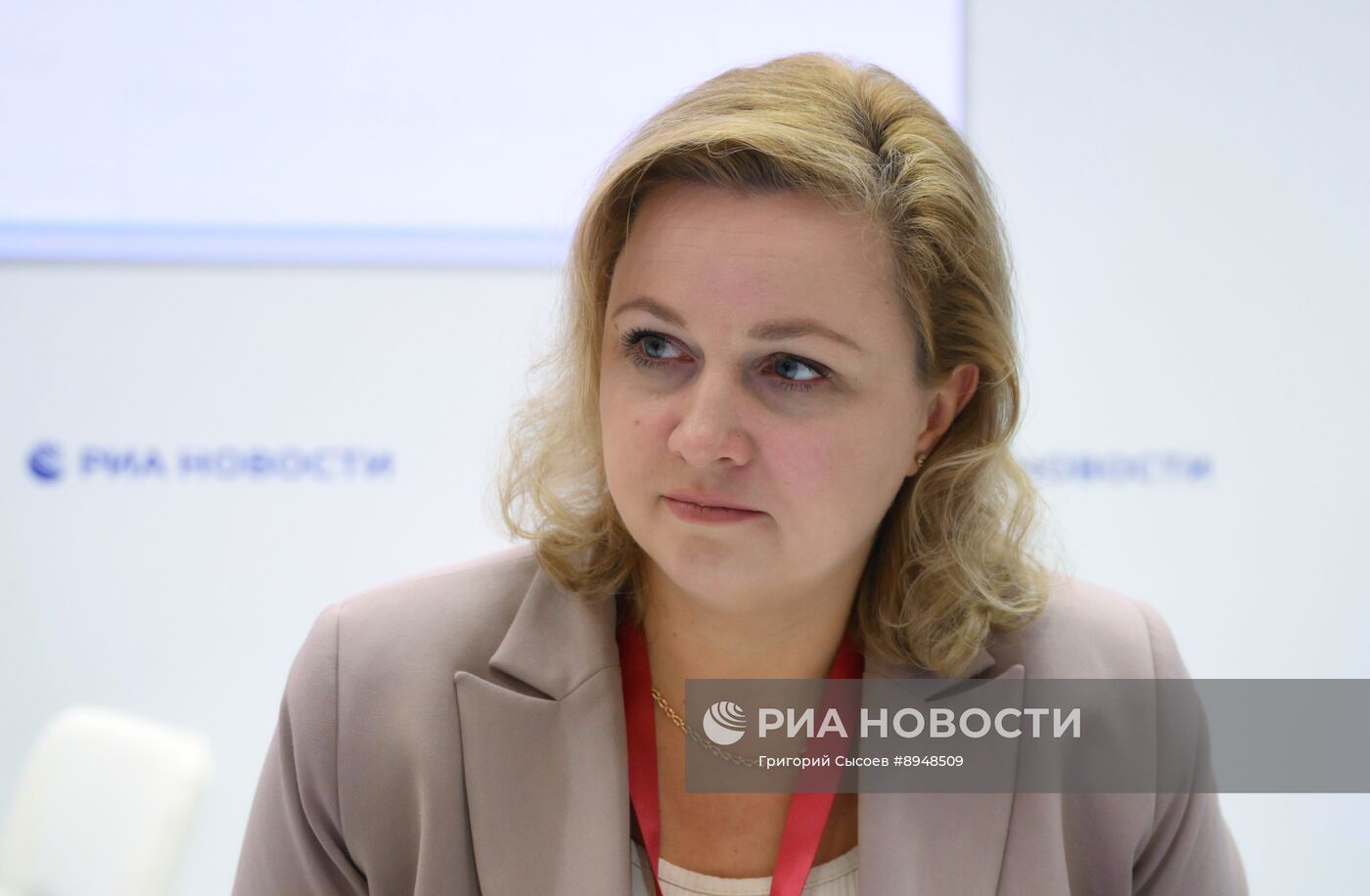 ПМЭФ-2025. Стенд РИА Новости и студия радио Sputnik