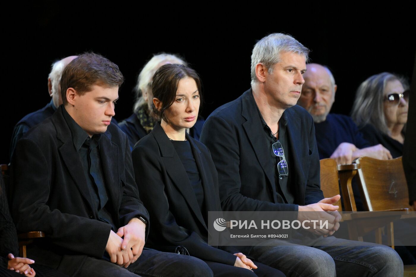 Прощание с народной артисткой РФ Натальей Теняковой