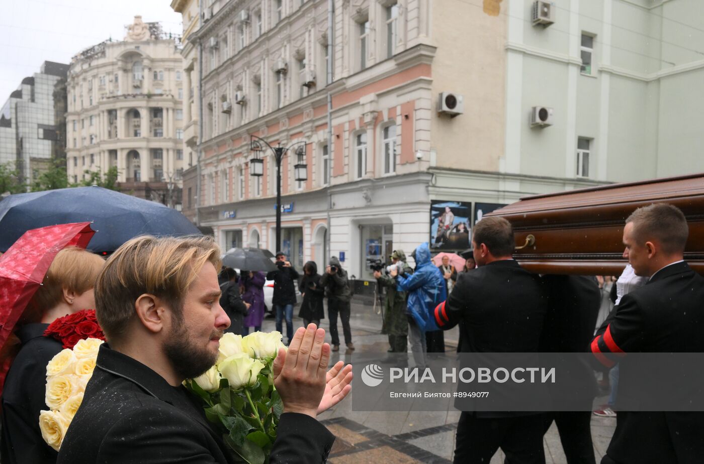 Прощание с народной артисткой РФ Натальей Теняковой