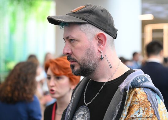 ПМЭФ-2025. Сбор гостей перед началом пленарного заседания