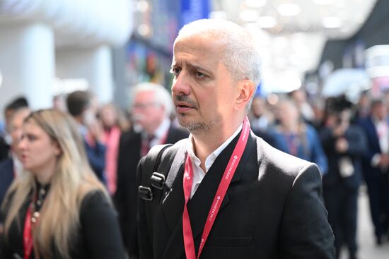 ПМЭФ-2025. Сбор гостей перед началом пленарного заседания