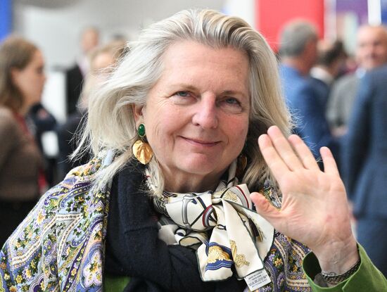 ПМЭФ-2025. Сбор гостей перед началом пленарного заседания