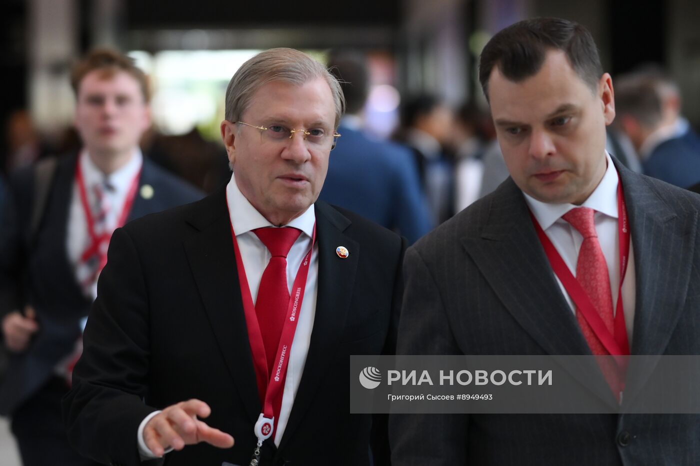 ПМЭФ-2025. Сбор гостей перед началом пленарного заседания