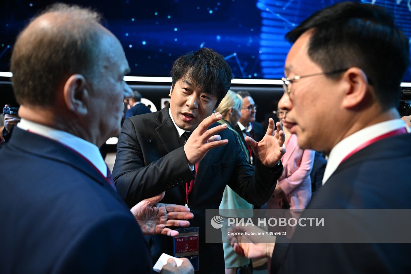 ПМЭФ-2025. Сбор гостей перед началом пленарного заседания