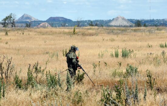 Разминирование освобожденных территорий ДНР