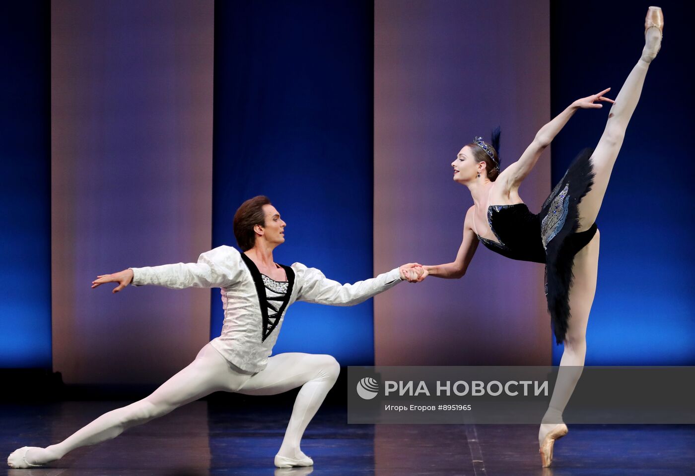 Гастроли балета Большого театра в Бишкеке
