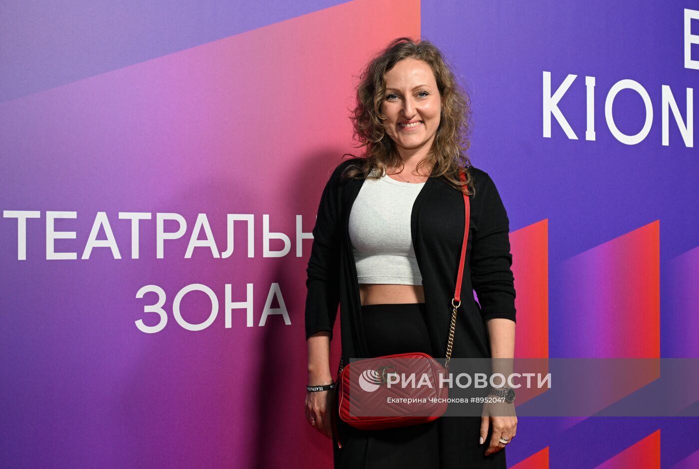 Премьера сериала "Театральная зона"