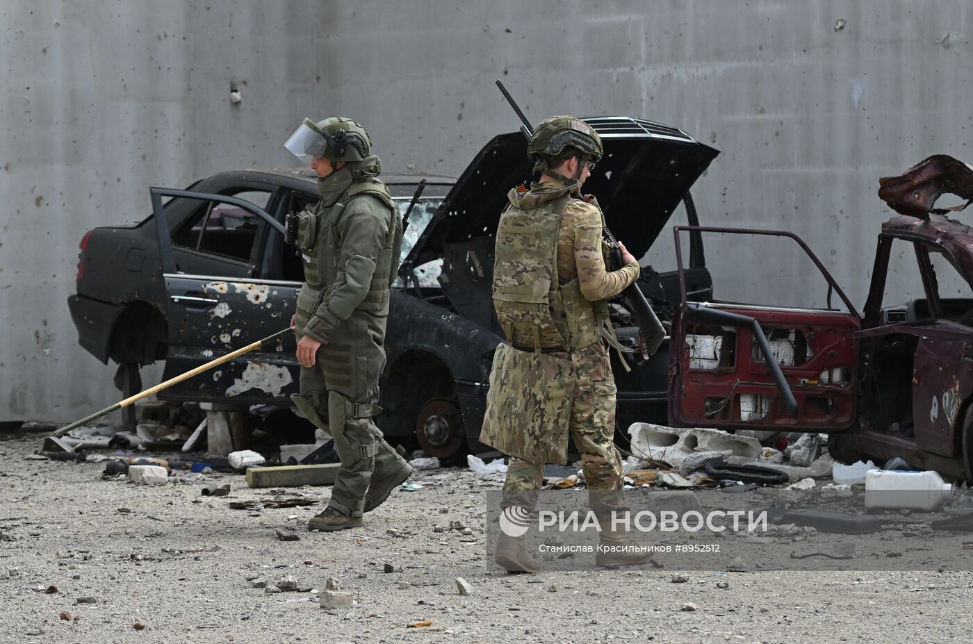 Разминирование окрестностей Селидова саперами группировки войск "Центр"