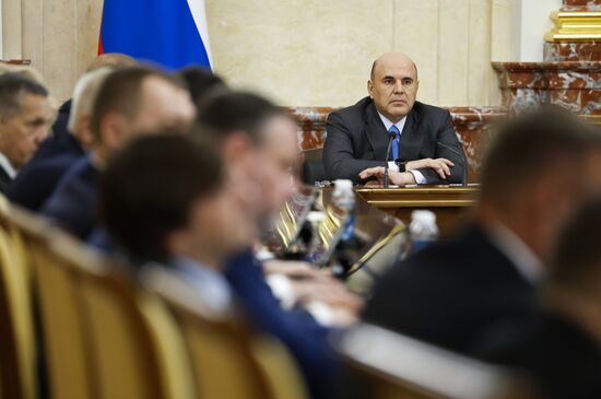 Премьер-министр Михаил Мишустин провел заседание правительства РФ