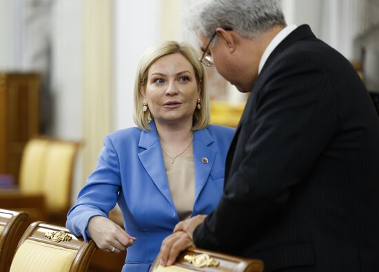 Премьер-министр Михаил Мишустин провел заседание правительства РФ