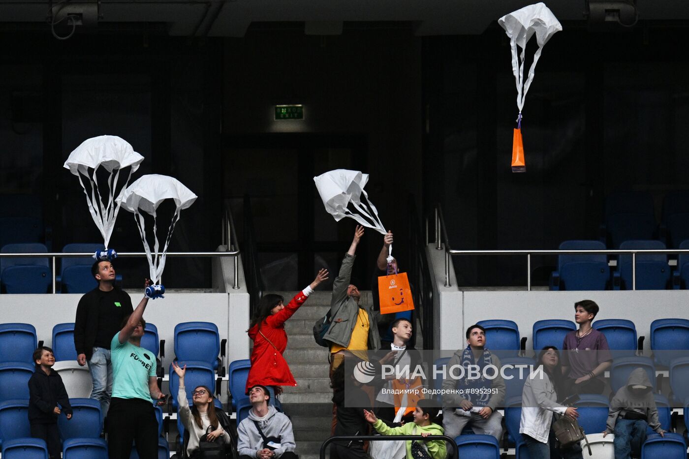 Футбол. "Динамо" – 2DROTS