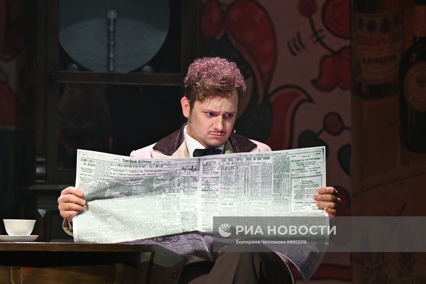 Премьера спектакля "Доходное место" в Театре сатиры