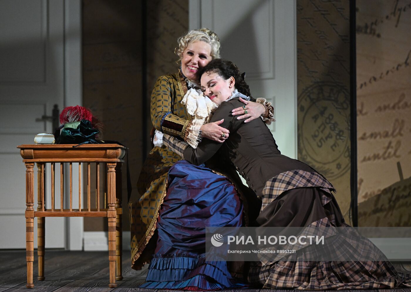 Премьера спектакля "Доходное место" в Театре сатиры