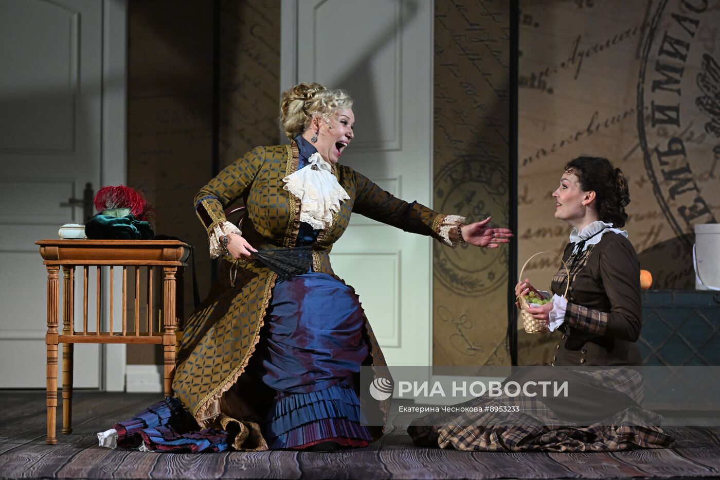 Премьера спектакля "Доходное место" в Театре сатиры