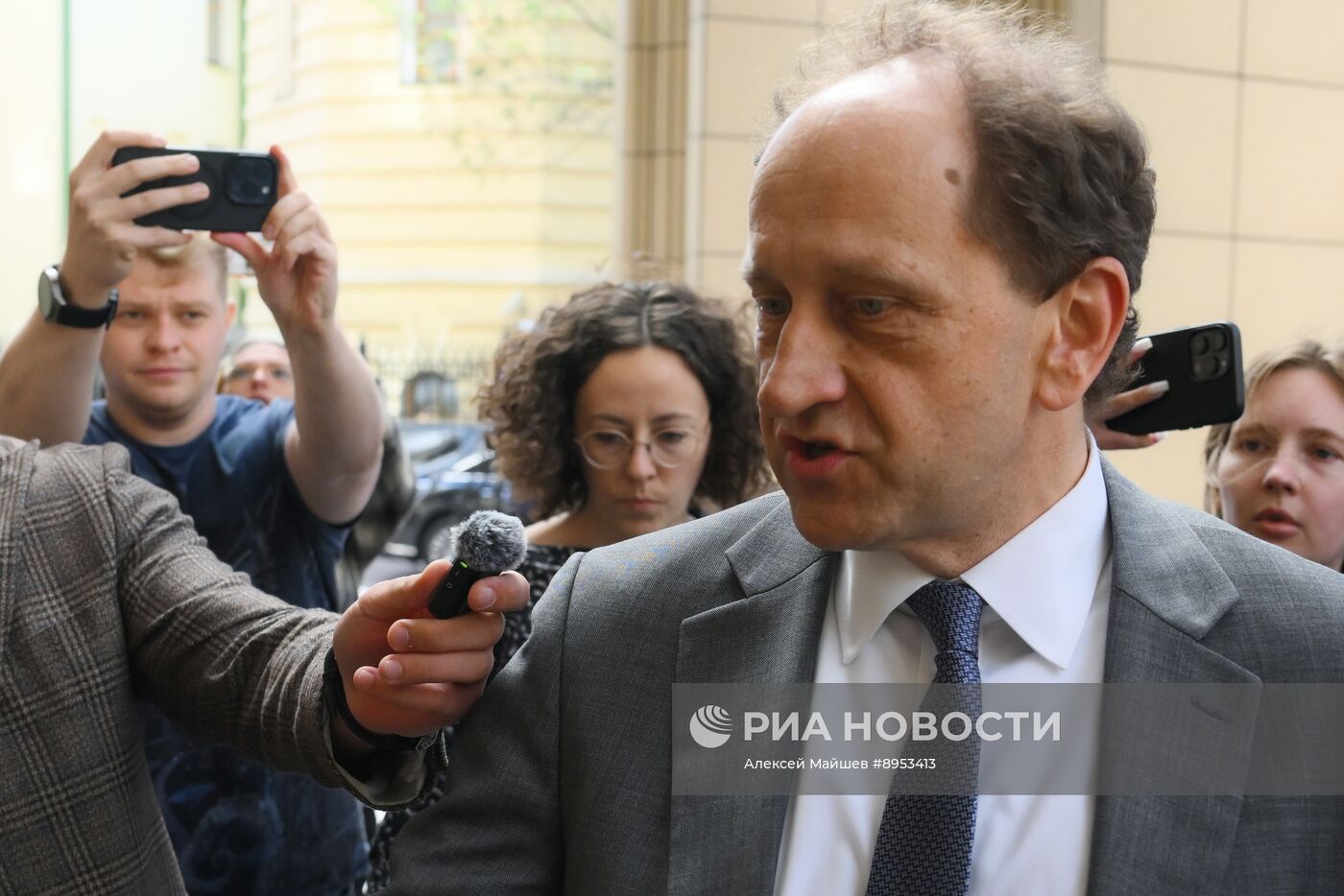 Посол ФРГ вызван в МИД РФ