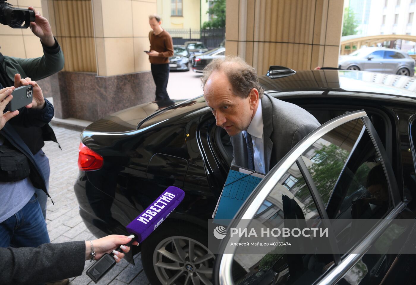 Посол ФРГ вызван в МИД РФ