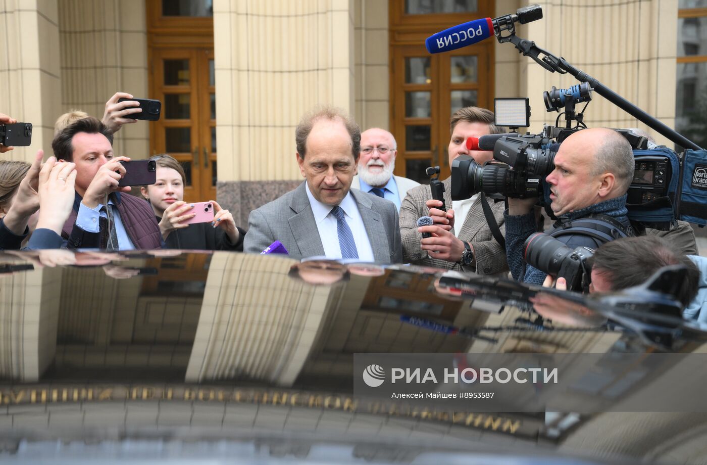 Посол ФРГ вызван в МИД РФ