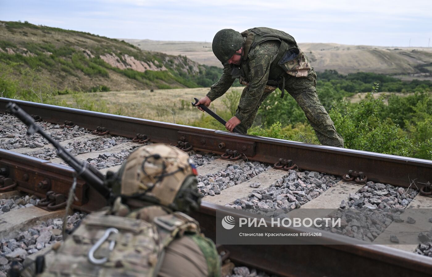 Боевое слаживание экипажа бронепоезда "Енисей" группировки войск "Центр"