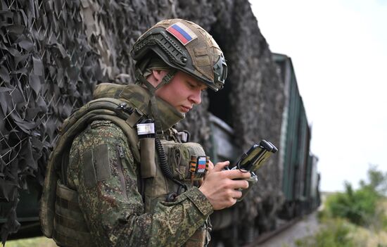 Боевое слаживание экипажа бронепоезда "Енисей" группировки войск "Центр"
