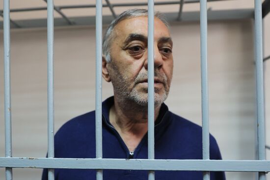 Заседание суда по делу об убийствах прошлых лет в Екатеринбурге