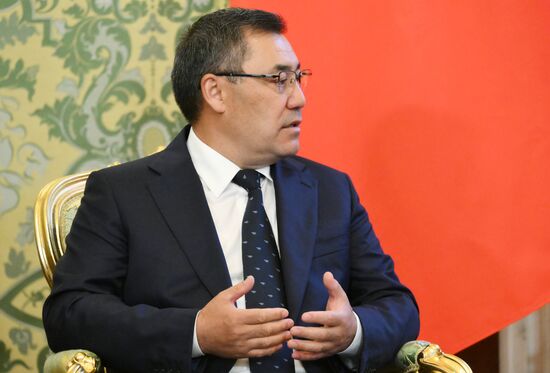 Встреча президента РФ Владимира Путина и президента Киргизии Садыра Жапарова