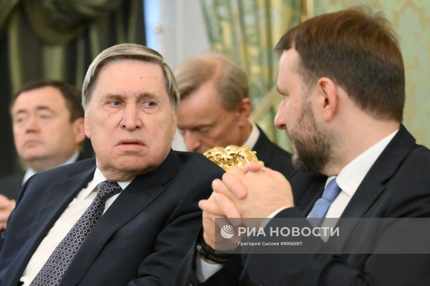 Встреча президента РФ Владимира Путина и президента Киргизии Садыра Жапарова