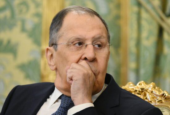 Встреча президента РФ Владимира Путина и президента Киргизии Садыра Жапарова