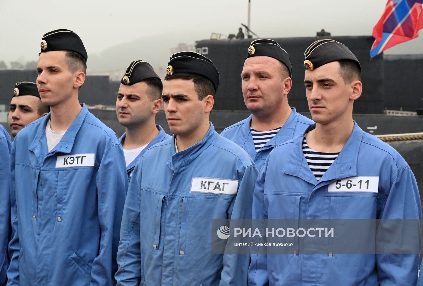 Встреча подводной лодки "Уфа" во Владивостоке