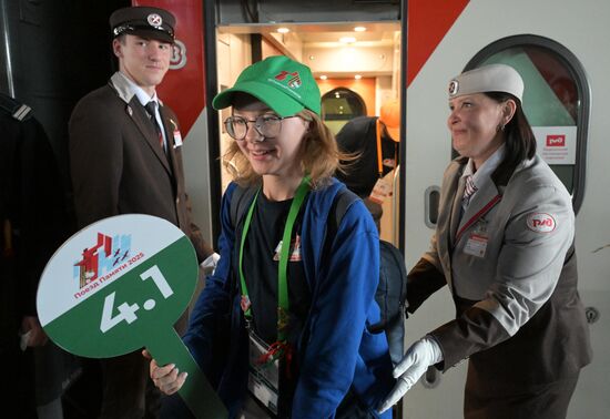 Встреча "Поезда памяти" на Казанском вокзале