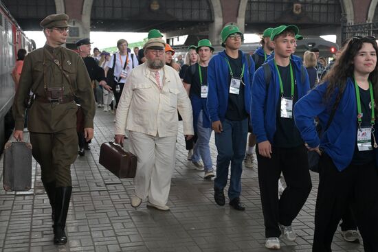 Встреча "Поезда памяти" на Казанском вокзале