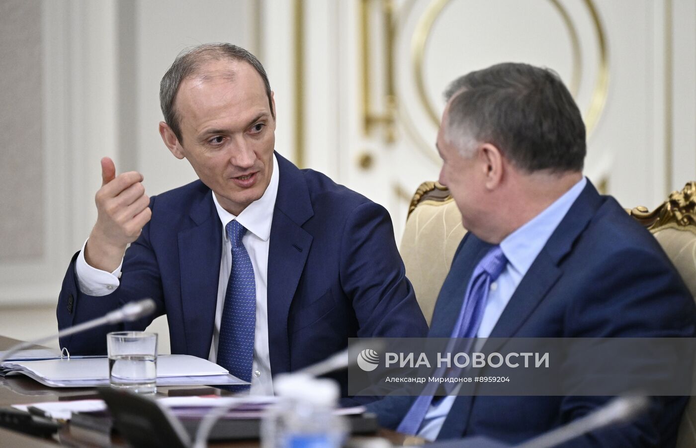 Премьер-министр РФ Михаил Мишустин провел оперативное совещание с вице-премьерами