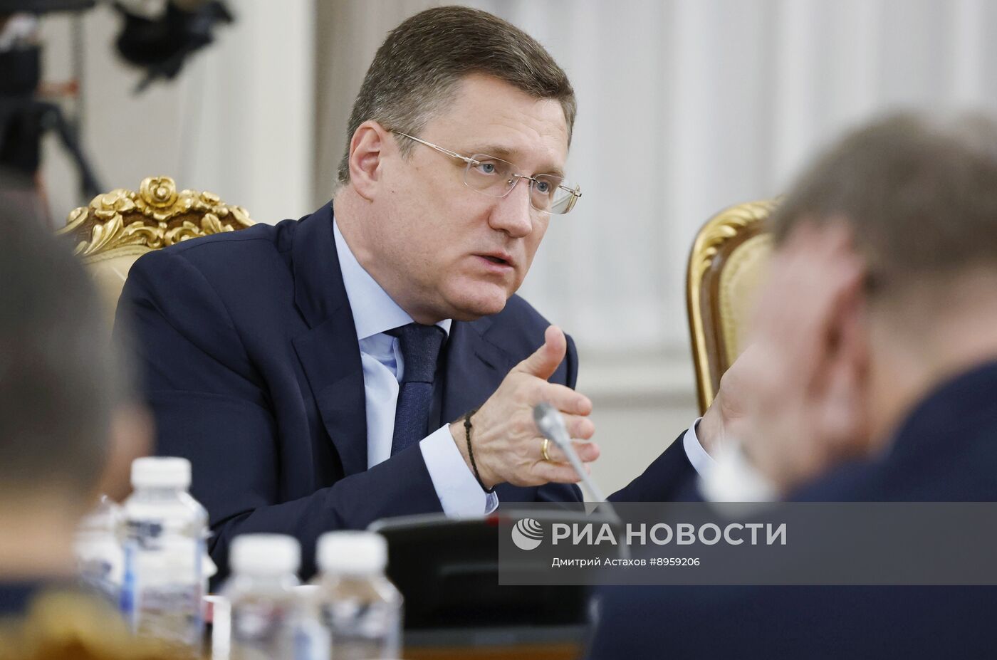 Премьер-министр РФ Михаил Мишустин провел оперативное совещание с вице-премьерами